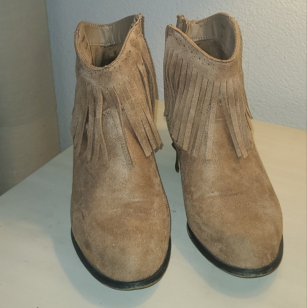 Cathy Jean fringe booties
